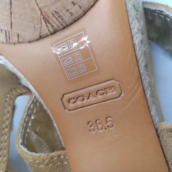 Coach ValeAnn Tan Suede Platform Chunky Heels  Size 8.5