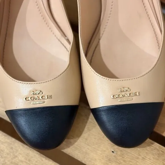 Coach Women's Beige and Black Slingback pumps