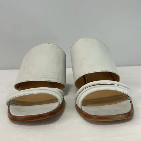 Coach Suede Off White Block Heel Strap Sandals size 7.5