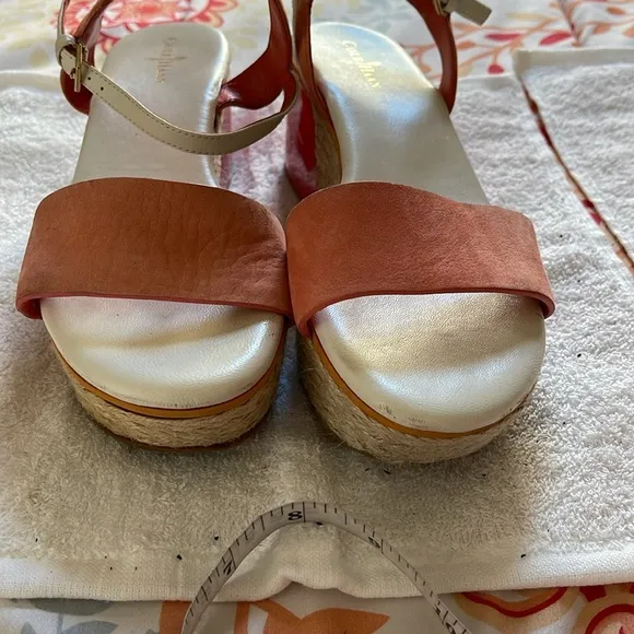 Cole haan Arden wedge sandals size 7