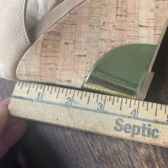 Cole Haan Irving leather wedge sandals size womens 10 nude and gold