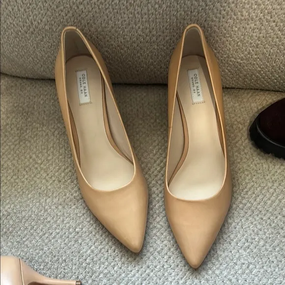 🆕🏷️Cole Haan Leather Comfort Tan Pumps