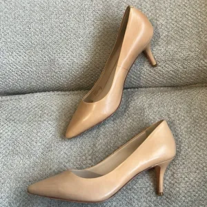 🆕🏷️Cole Haan Leather Comfort Tan Pumps