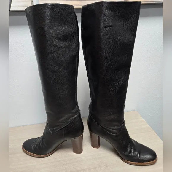 Cole Haan Made in ITALY Black Pebbled Leather Wood Block Heel Boots