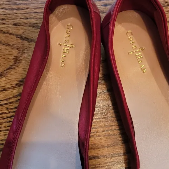 Cole Haan Red Gold Buckle Nike Leather Bow Wedge Shoes