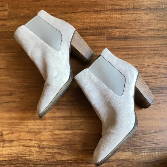 Cole Haan signature Hayes Gore Bootie size 9.5