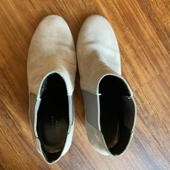 Cole Haan signature Hayes Gore Bootie size 9.5