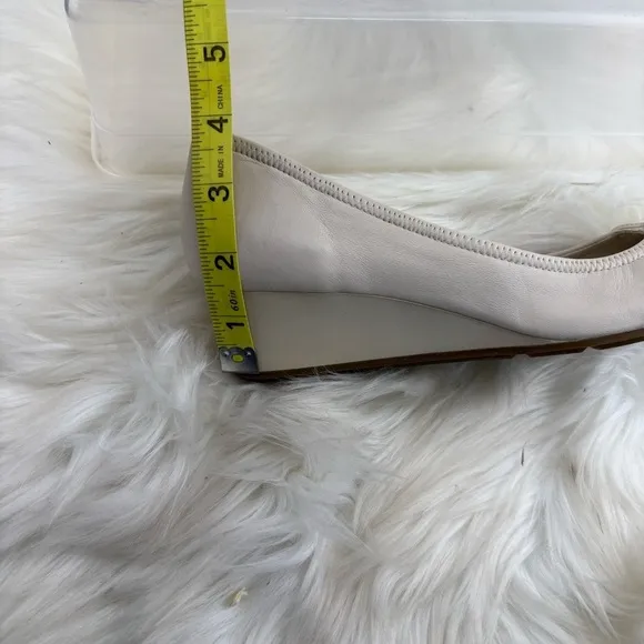 COLE HAAN WEDGES SHOES SIZE 7 WOMAN