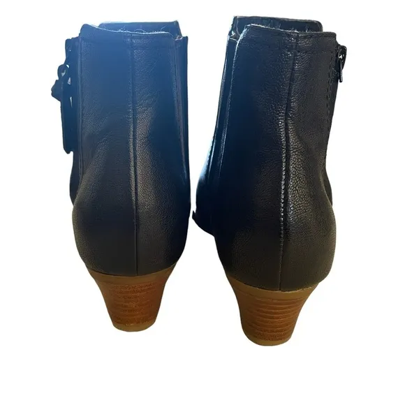 Cole Haan Women’s Hadlyn Black Leather Zip Block Heel Bootie, Size 8.5