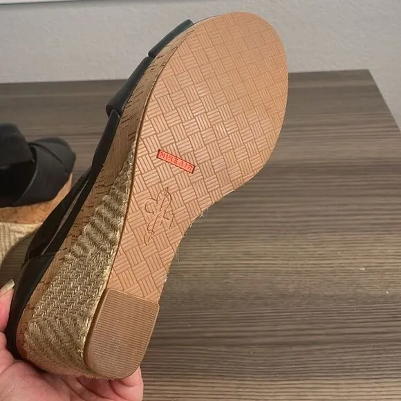 Cole Haan x Nike Air  Black Leather Wedge Sandals Size 7