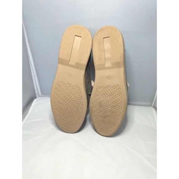 Comfort Wear Suede Ortho Low Cut Loafers Womens Size 7.5 Shoes Slip Ons Natural