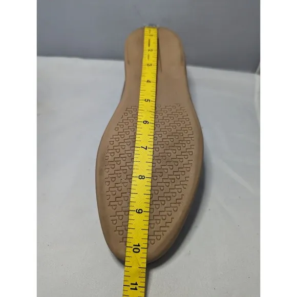 Comfort Wear Suede Ortho Low Cut Loafers Womens Size 7.5 Shoes Slip Ons Natural
