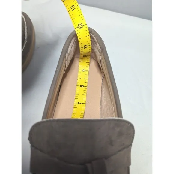 Comfort Wear Suede Ortho Low Cut Loafers Womens Size 7.5 Shoes Slip Ons Natural
