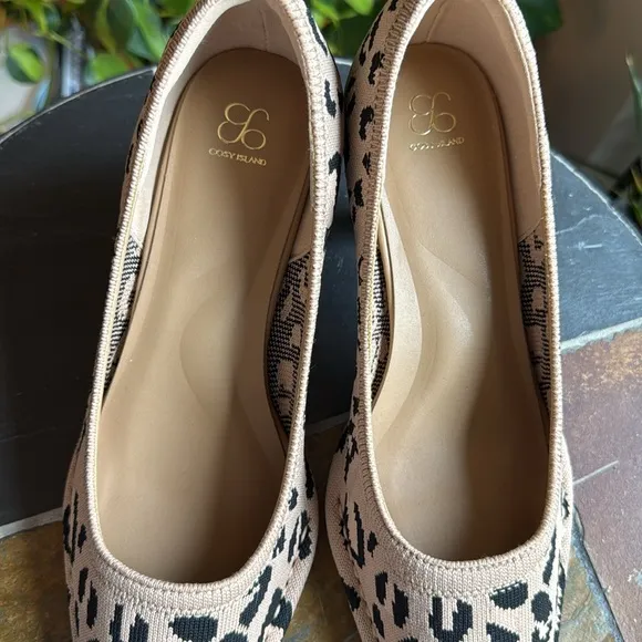 CommuteEase Solid Color Stiletto Pumps Leopard Print women’s size 8.5
