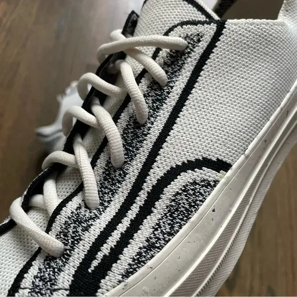Converse Chuck 70 Ox Unisex Shoes White Black 171487C Men’s 7 Women’s 9