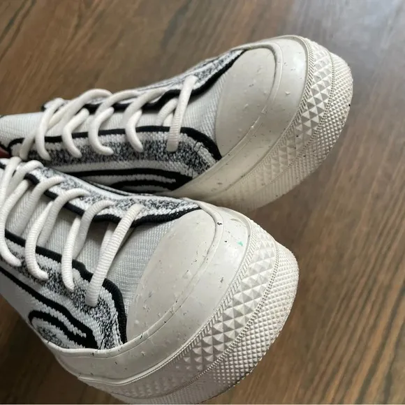 Converse Chuck 70 Ox Unisex Shoes White Black 171487C Men’s 7 Women’s 9