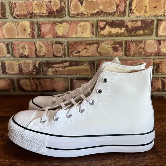 Converse Chuck Taylor All Star Hi Lift Leather Platform Women's Shoe Size 11