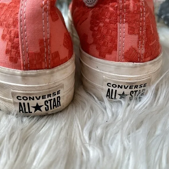 Converse Chuck Taylor Tonal Embroidery Lift Platform Orange Size 8.5