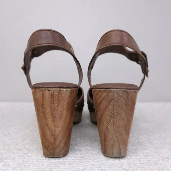 CORDANI Zori Mary Jane Clogs