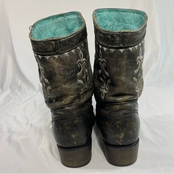 Corral C2804 Distressed Brushed Black Asymmetrical Embroidered Western Boots