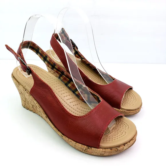 Crocs A-Leigh Womens Size 8 Red Leather Cork Wedge Heel Sandals 11848