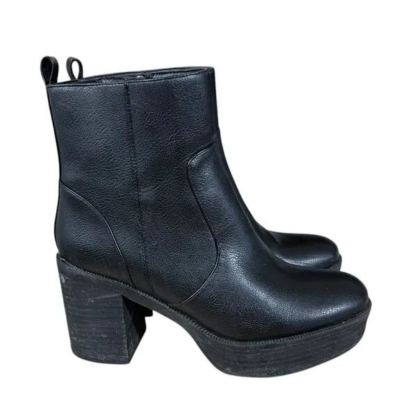 Cushionaire Festival Black Square Toe Block Heel Platform Ankle Boots Size 8