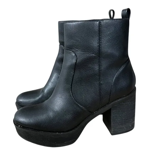 Cushionaire Festival Black Square Toe Block Heel Platform Ankle Boots Size 8