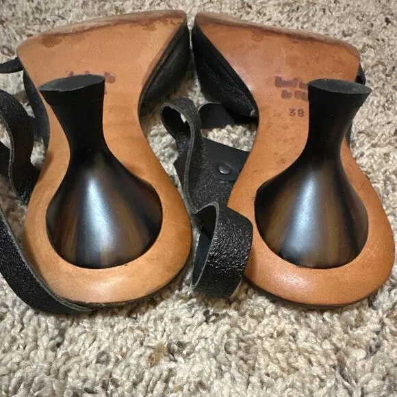 Cydwoq Minimal Women's Cydwoq Vintage Sandal Size 38 US 8
