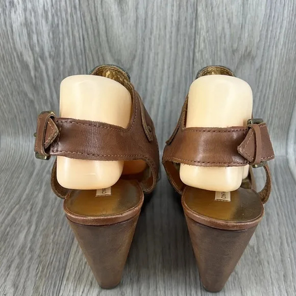 Cynthia Vincent Jemma Sandal with Wood Wedge