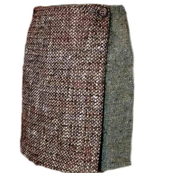 D&amp;G Unique Herringbone tweed mini wrap skirt
