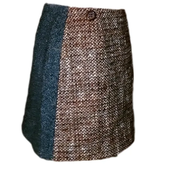 D&amp;G Unique Herringbone tweed mini wrap skirt