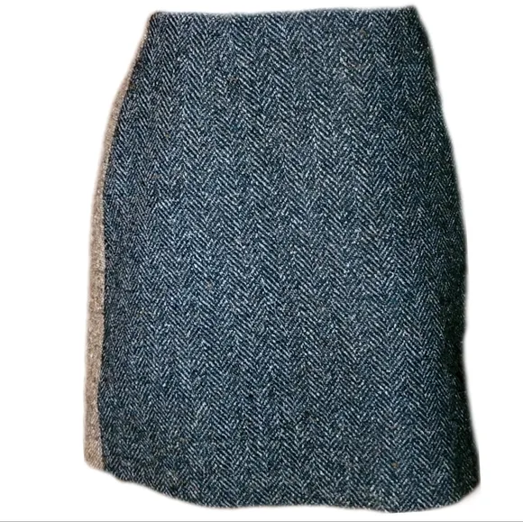 D&amp;G Unique Herringbone tweed mini wrap skirt