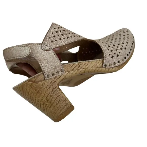 Dansko Beige Leather Perforated Slingback Sandals Wood-Look Block Heel SZ 36