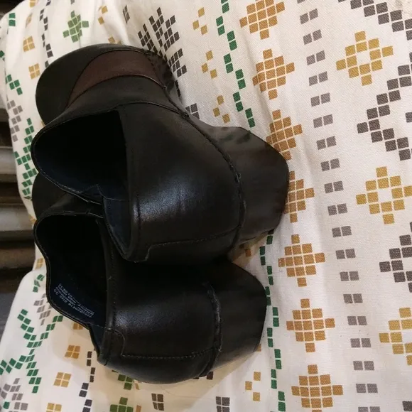 Dansko clog style black and brown shoes Sz European 39