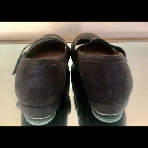 Dansko Kendra BLK Suede MJ Low Wedge Shoes WMS 39M