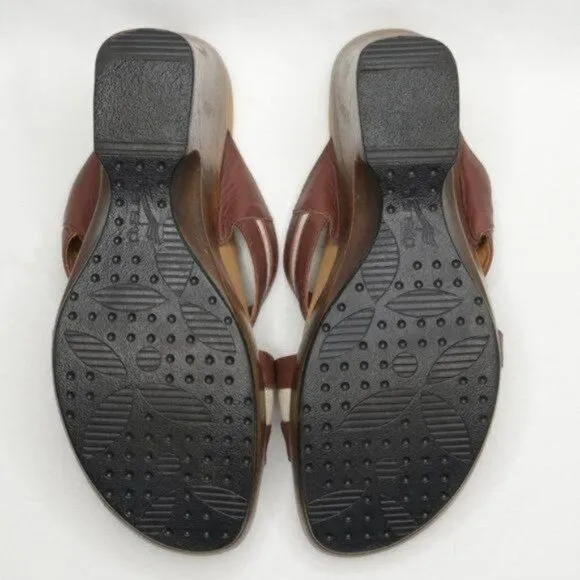 Dansko Neeci Women's Size 40 Brown &amp; Cream Leather Wedge Slide Sandals