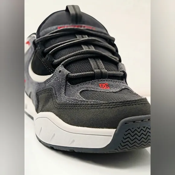 DC Kalis OG &quot;Love Park&quot; 2019 Black/Grey/Red ADYS100452 Deadstock Size 10 w/ Box