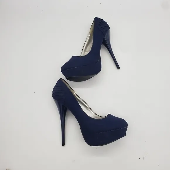 Deb Stiletto Heel Pumps Women's 7 Navy Blue