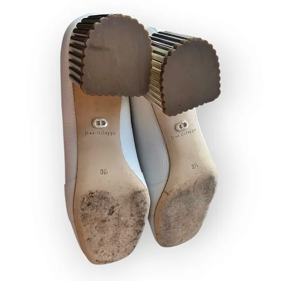 Dee Ocleppo Michelle White and Gold Pumps | Size 8.5
