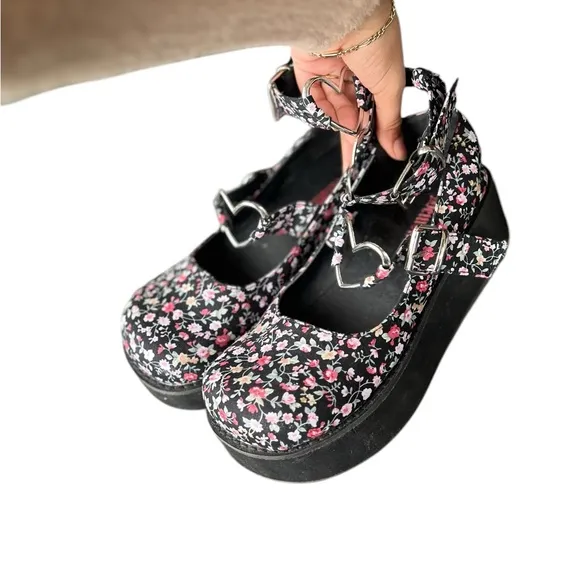 DEMONIA Sprite 02 Floral Heart Platform Shoes
