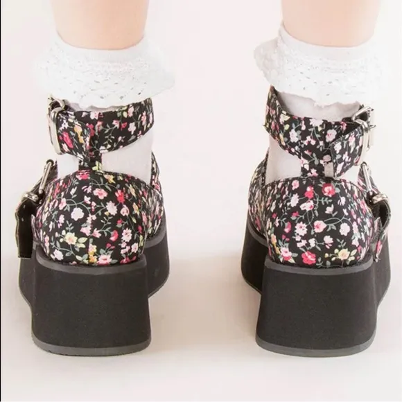 DEMONIA Sprite 02 Floral Heart Platform Shoes