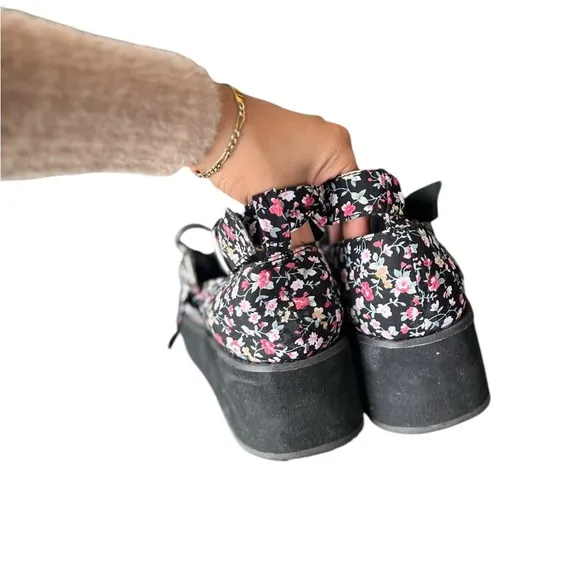 DEMONIA Sprite 02 Floral Heart Platform Shoes