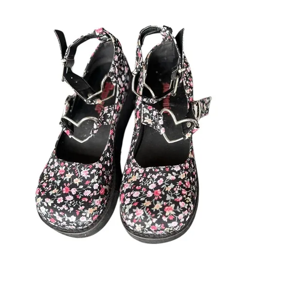 DEMONIA Sprite 02 Floral Heart Platform Shoes