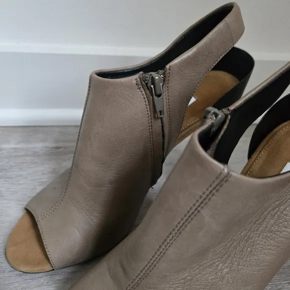 Diane Von Furstenberg DVF Leather Peep Toe Slingback Sandals Booties
