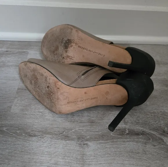 Diane Von Furstenberg DVF Leather Peep Toe Slingback Sandals Booties