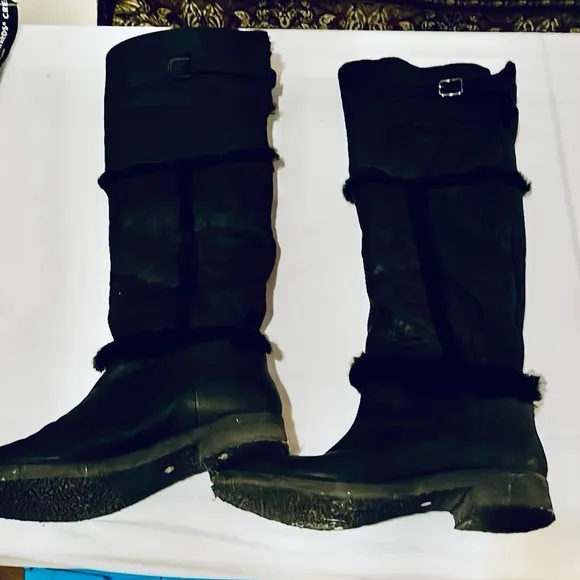 Diane Von Furstenberg size 10 black leather shearling lined over the knee boots