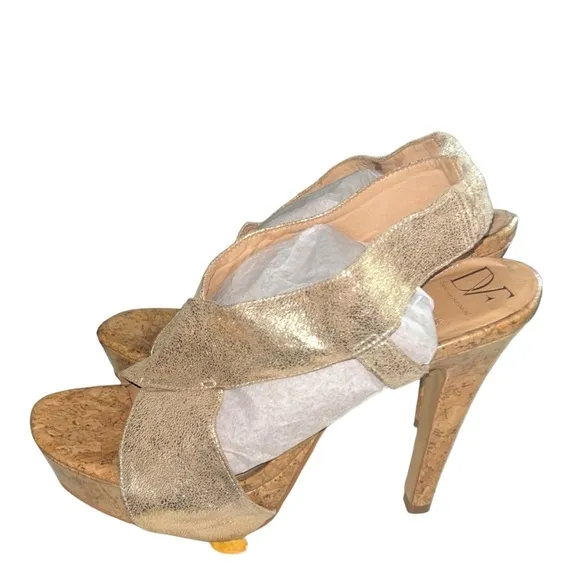 Diane Von Furstenberg Zia Metallic Gold Leather High Heel Sandals. Size 8