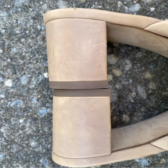 Diane Von Furstenburg Cream Leather Slide On Block Heel Sandals 8.5