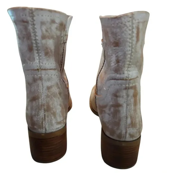 Diba True Whitewash Boho Chic Cowgirl Rustic Distressed Look boots Sz 9