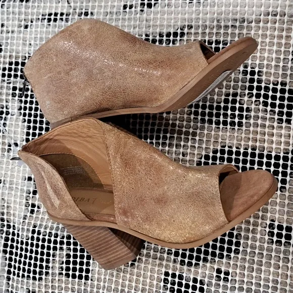 Diba True Women's Honey Suckle Heeled Sandals
